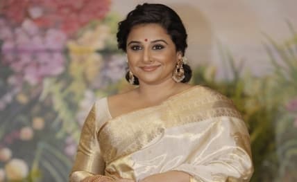 vidya balan_020180522151520_l